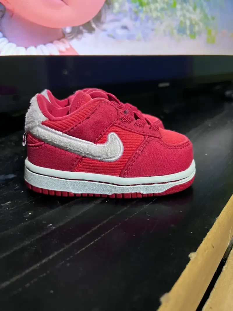 Zapatillas Nike dunk Valentine’s day 18.5 nuevas - 1