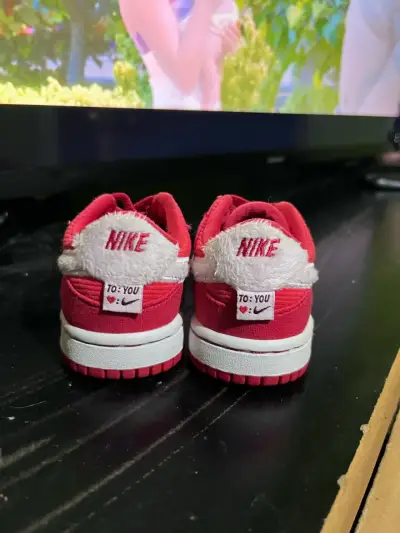 Zapatillas Nike dunk Valentine’s day 18.5 nuevas - miniatura 2