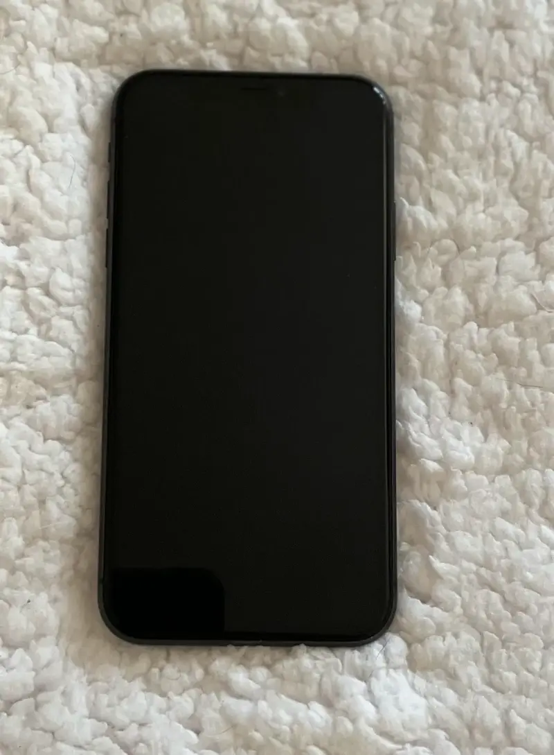 iPhone 11 64GB en excelente estado - 5