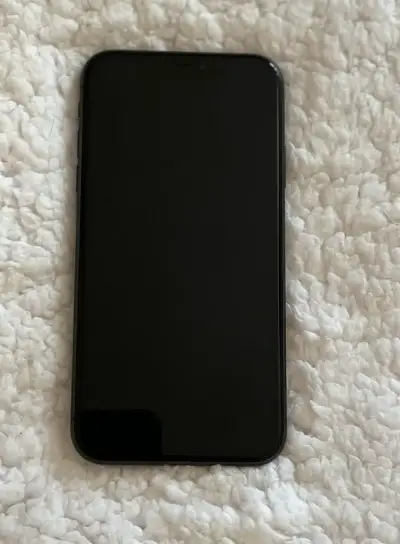 iPhone 11 64GB en excelente estado - miniatura 5