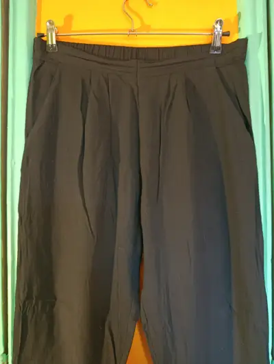 Pantalones negros de vestir para mujer - miniatura 2