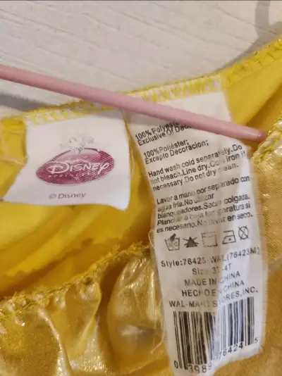 Lindo vestido de princesa Bella marca Disney - miniatura 4