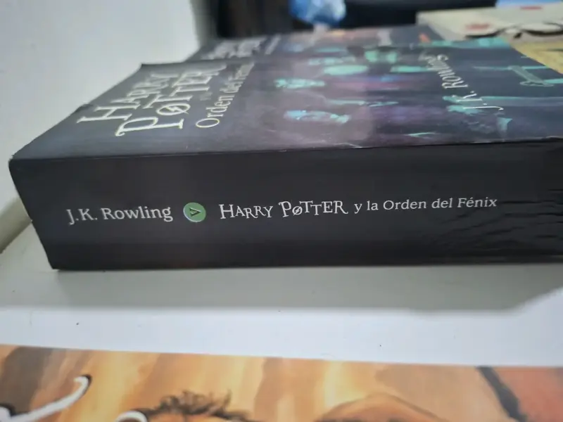 Libro Harry Potter y la Orden del Fénix - 2