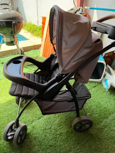 Coche de bebe + huevito + mecedora momcozi - miniatura 4