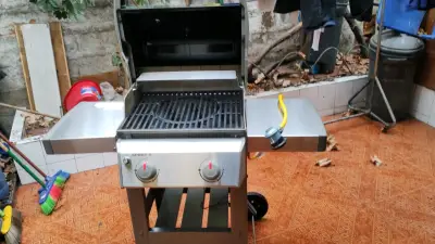 Parrilla de gas con rejilla de hierro fundido - miniatura 2