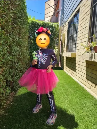Disfraz de esqueleto con flores - miniatura 1