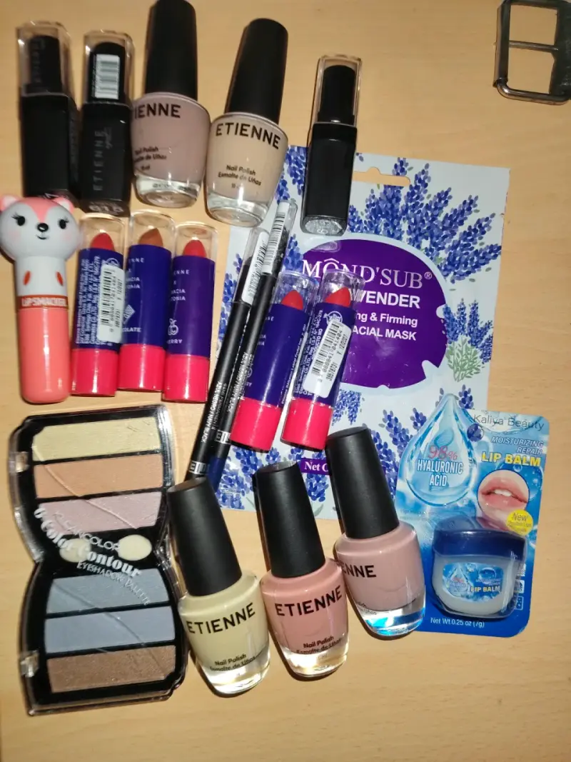 Remate de maquillaje - 1