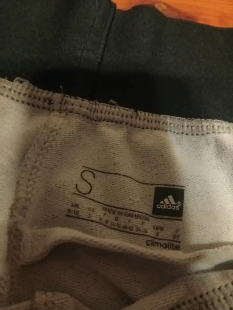 Buzo deportivo gris Adidas - 3
