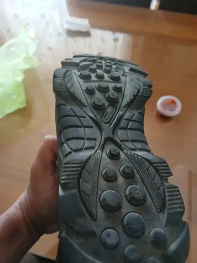 Botas tácticas negras con cierre lateral - miniatura 2