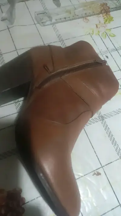 Botines de cuero marrón con tacón 34 bra - miniatura 4