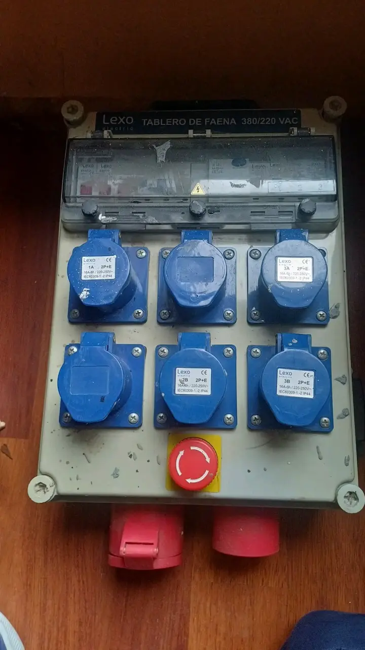 Interruptores automáticos Soprano SG 30A - 2