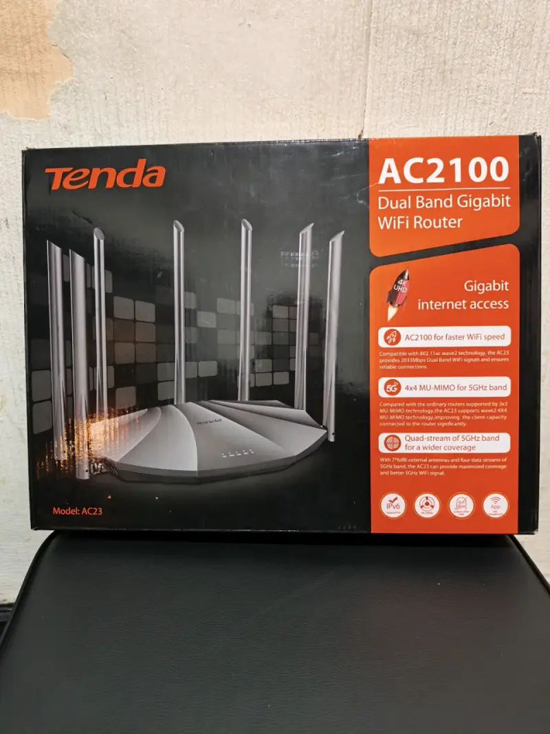 Router WiFi Tenda AC2100 Dual Band Gigabit - 1