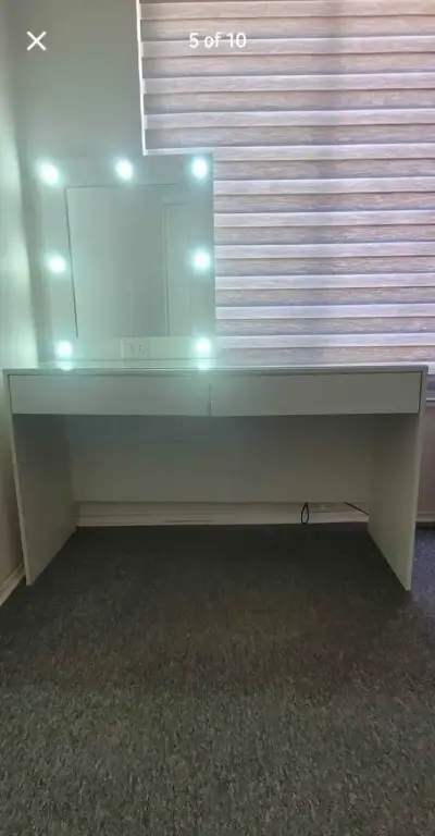 Tocador escritorio con espejo con luz - miniatura 5