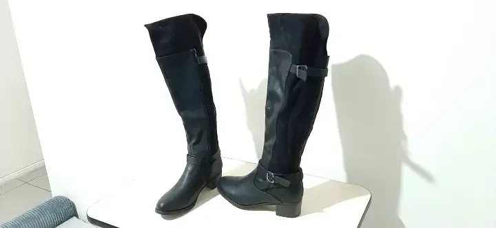 Botas negras de cuero hasta la rodilla - 5