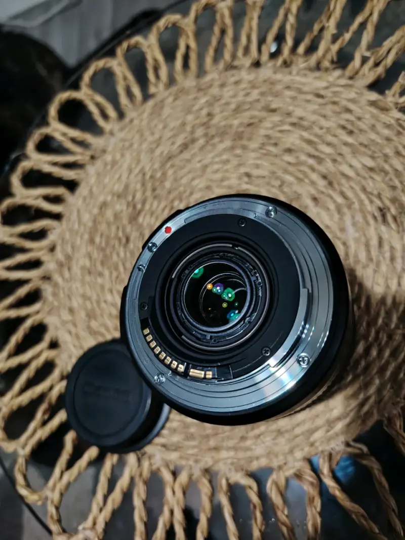Sigma 18-250mm f/3.5-6.3 DC Macro HSM para Canon - 1
