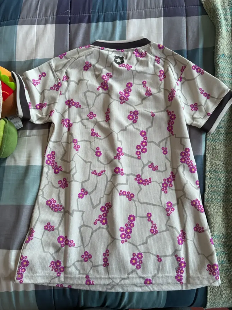 Polera Adidas estampado floral selección Chile - 2