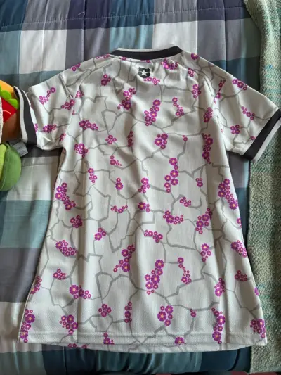 Polera Adidas estampado floral selección Chile - miniatura 2