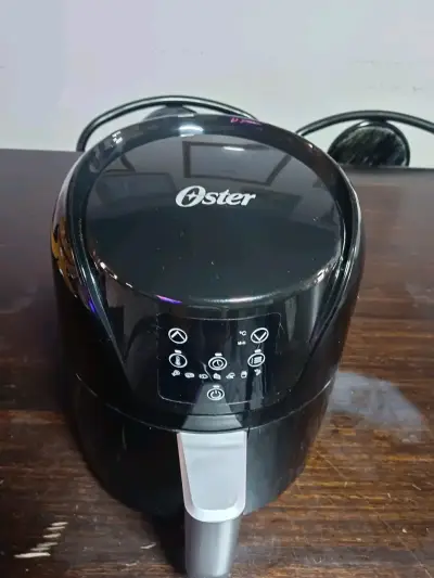 Vendo Freidora de Aire Digital Oster - ¡Impecable - miniatura 1