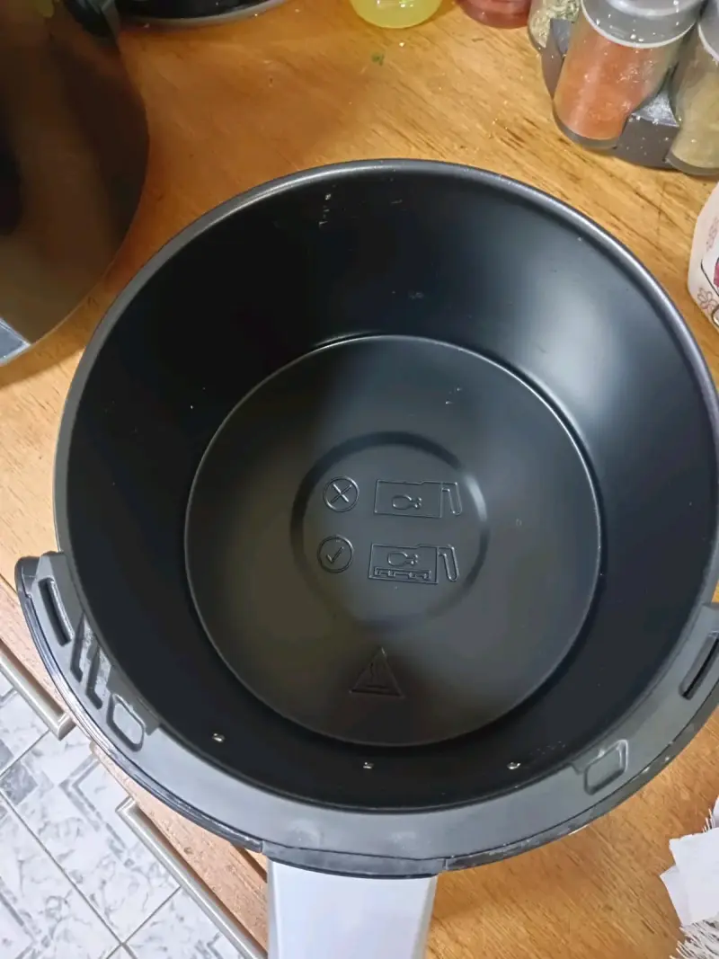 Vendo Freidora de Aire Digital Oster - ¡Impecable - 3