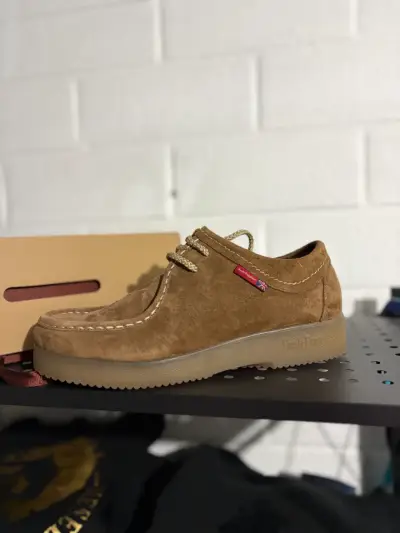 Zapatos casuales Hush Puppies de gamuza marrón - miniatura 2