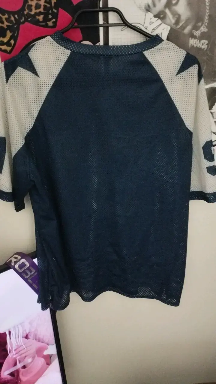 Camiseta deportiva Y2K - 3
