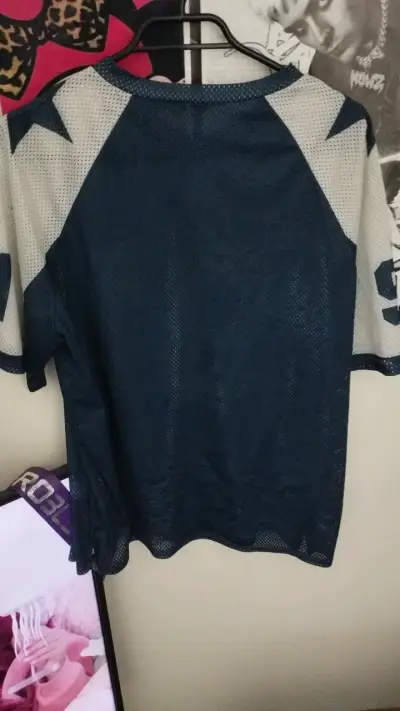 Camiseta deportiva Y2K - miniatura 3