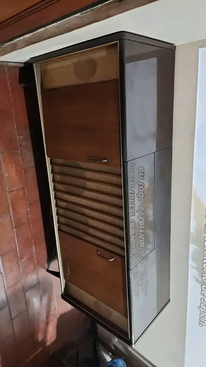 Grundig Aurora - 1