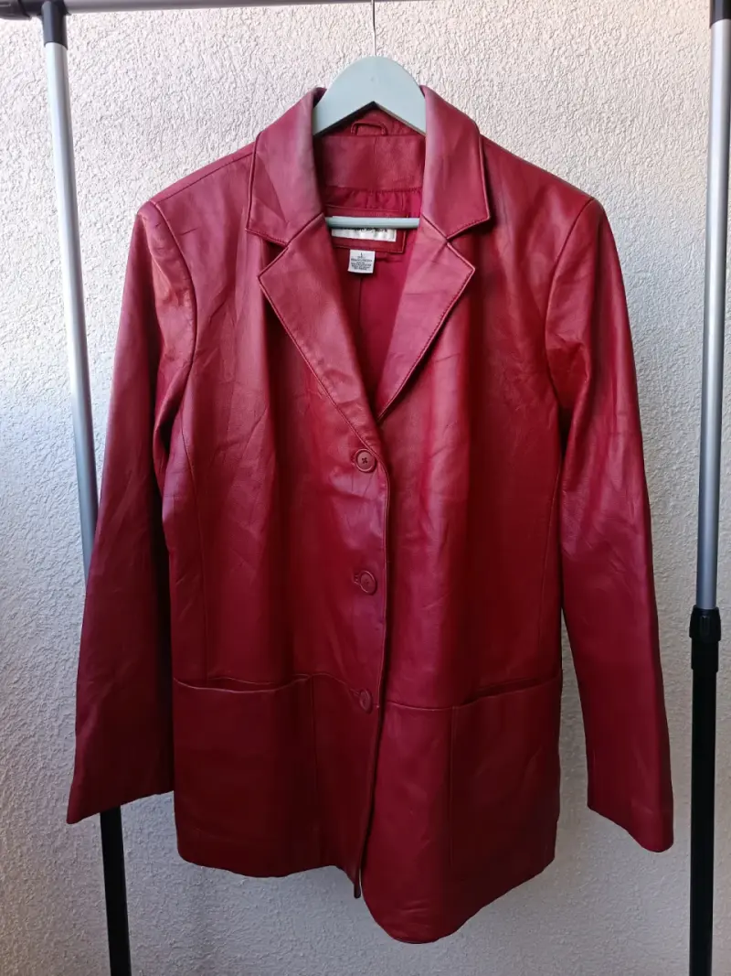 Chaqueta de cuero roja para mujer - 1