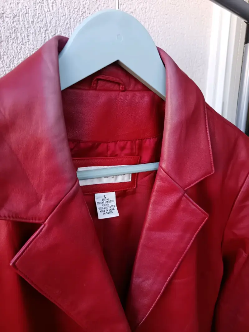 Chaqueta de cuero roja para mujer - 4