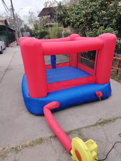 Castillo inflable para niños rojo y azul - miniatura 6