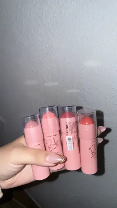 Maquillaje - miniatura 3