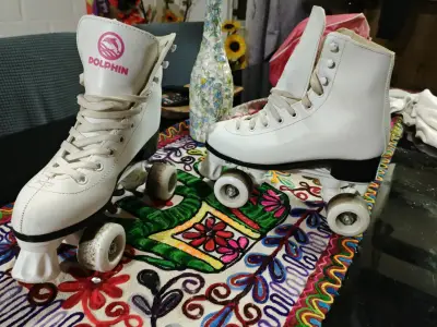 Patines de cuatro ruedas Dolphin blancos - miniatura 3