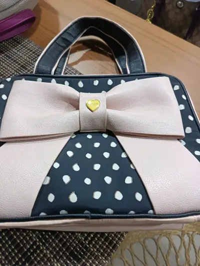 Bolso de maquillaje - miniatura 1