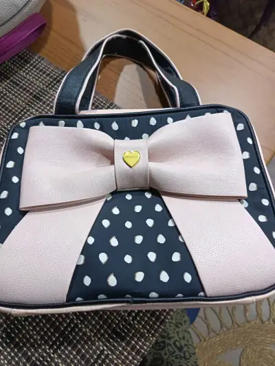 Bolso de maquillaje - miniatura 2