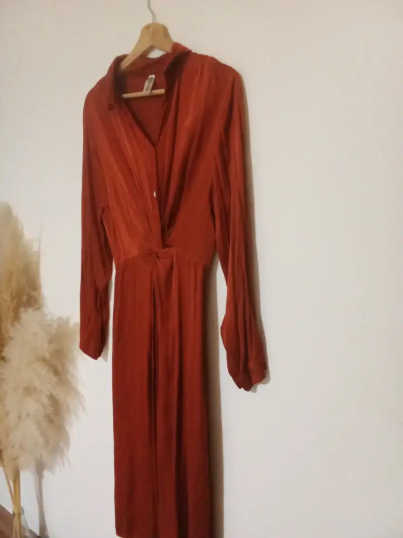 Vestido largo rojo elegante - 1