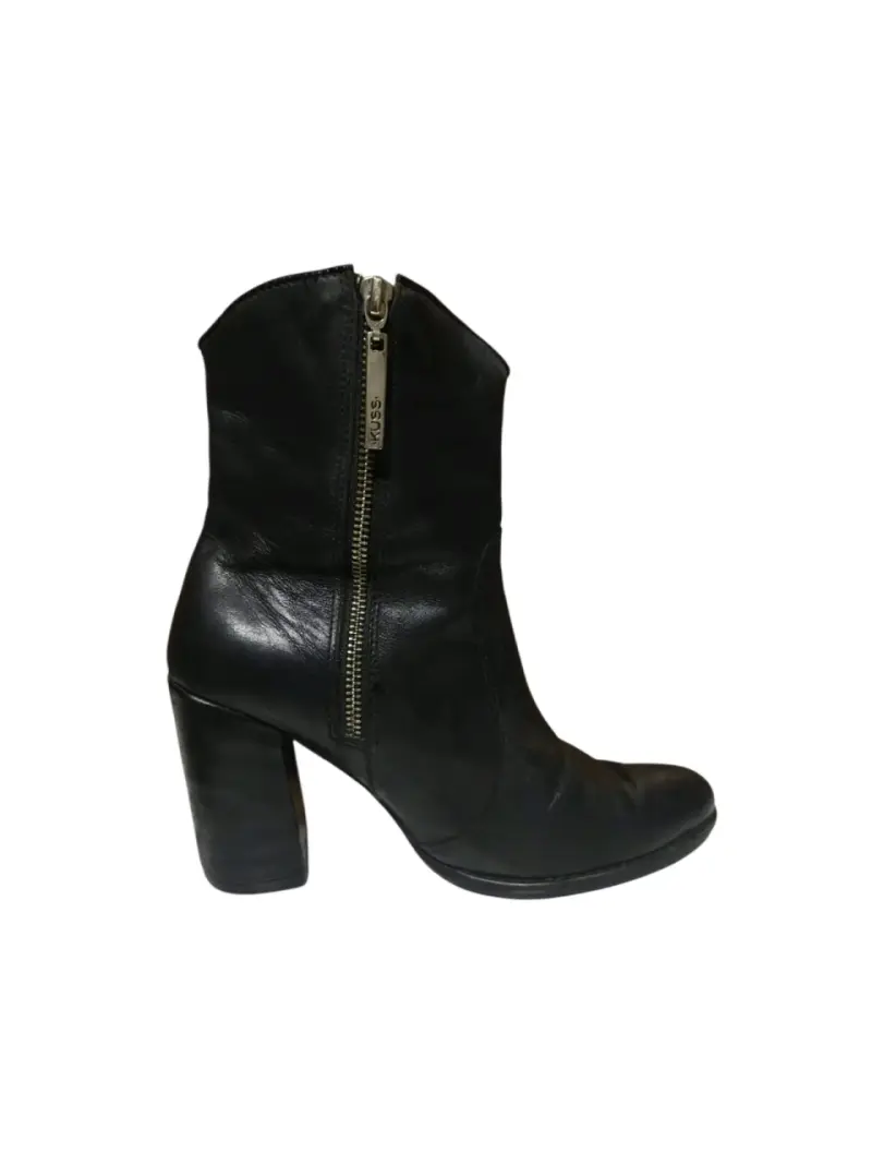 ✨Botas cuero, Talla 38✨ - 2