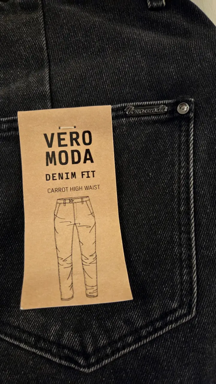 Jeans negros de tiro alto para mujer - 3