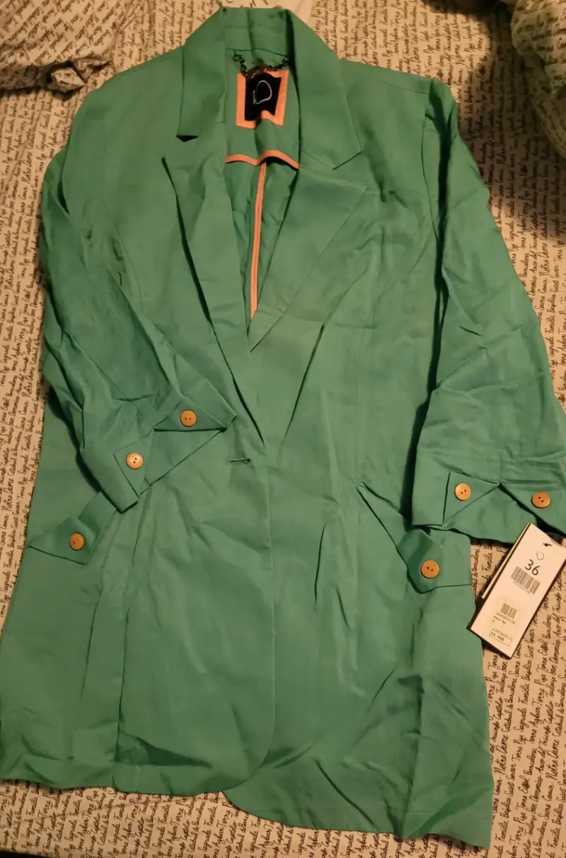 Blazer verde menta con botones