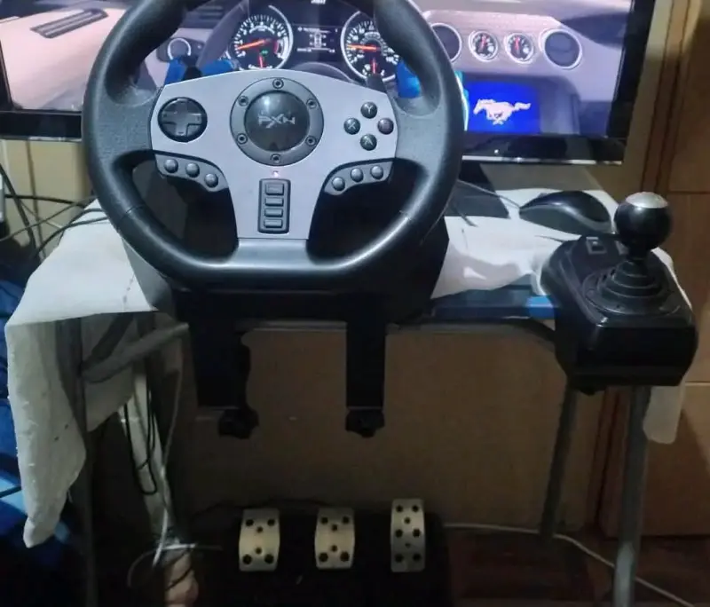 Volante de carreras PXN V9 con pedales - 2