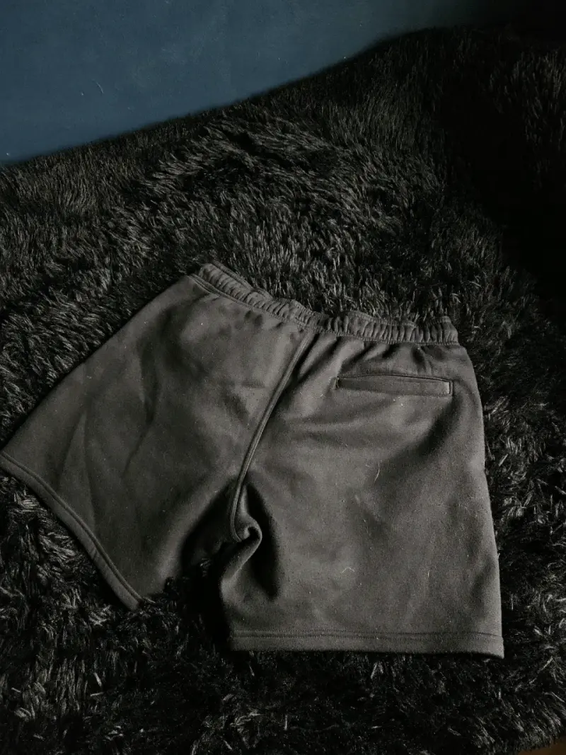 Shorts Essentials negros para hombre - 3