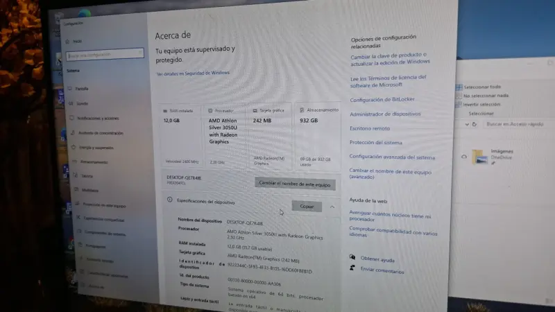 Computador Lenovo todo en uno con teclado y mouse - 6