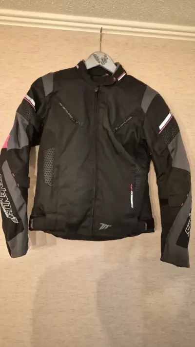 Chaqueta de moto negra con protecciones, MUJER - miniatura 1