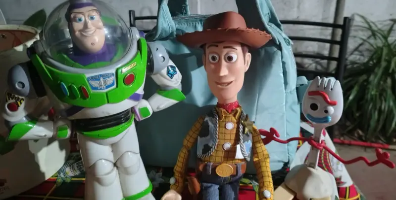 Set de figuras Toy Story: Buzz, Woody y Forky - 1