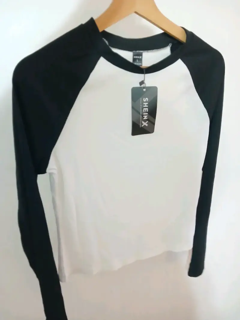 Polera manga larga SheinX bicolor