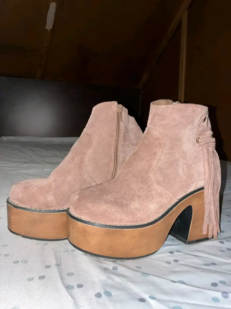 Botines de gamuza rosados con plataforma - 2
