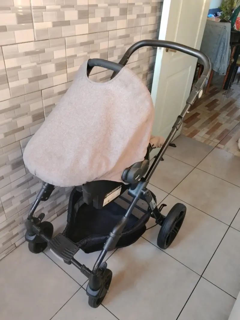 Coche de bebé Infanti en buen estado - 3