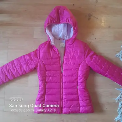 Chaqueta acolchada rosada para niña - miniatura 1