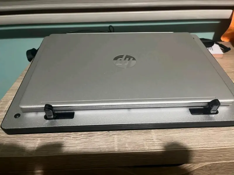 Laptop HP con Windows 10 en buen estado - 4