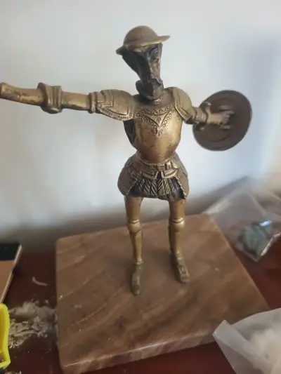 Estatua de bronce de Don Quijote - miniatura 1