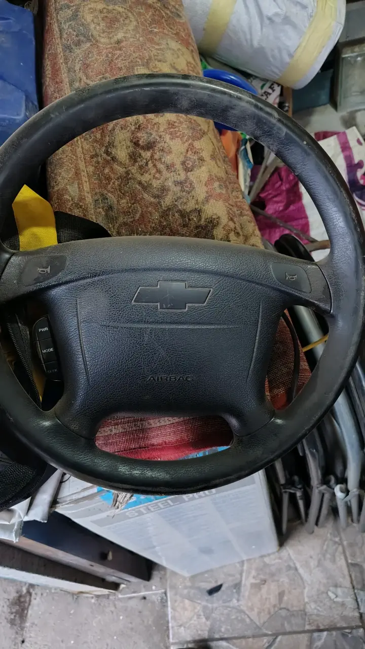 Volante Chevrolet con airbag incorporado